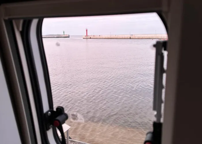 Kamper Na Urlop Kemping *