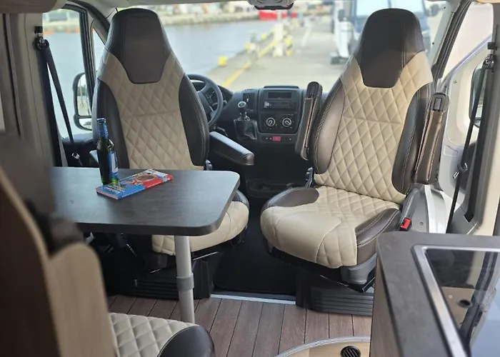 Kemping Kamper Na Urlop Mrzeżyno